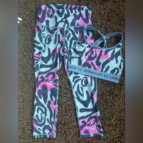 Under Armour bra and legging matching set - Picture 1 of 8